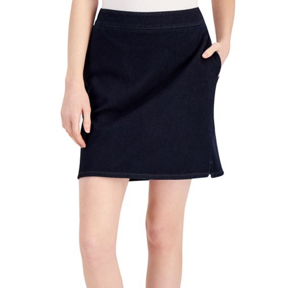 Charter Club Women's Deep Black Core Skort NWT Large